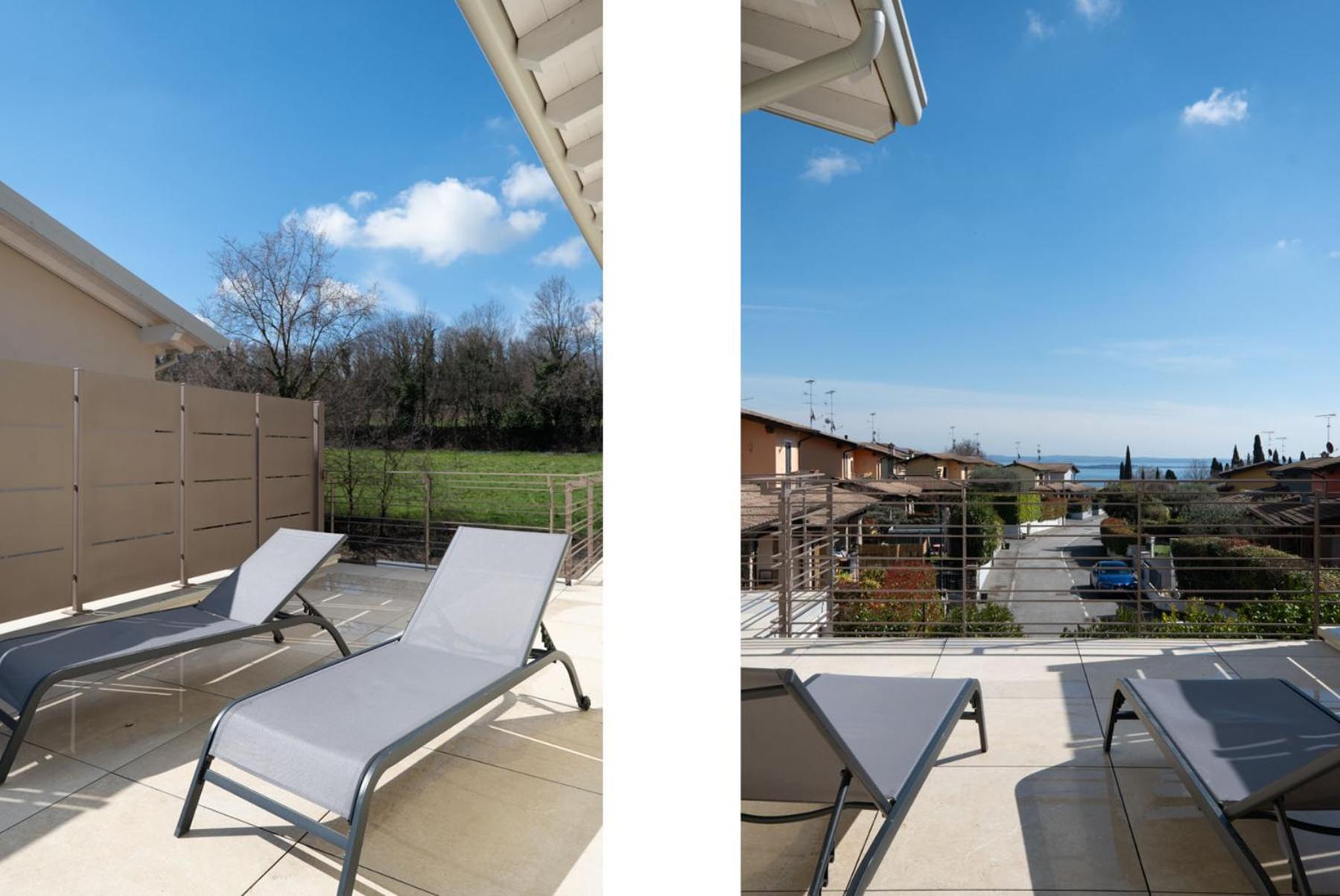 Luxury Villas Gardenia With Private Pool Padenghe sul Garda Bagian luar foto