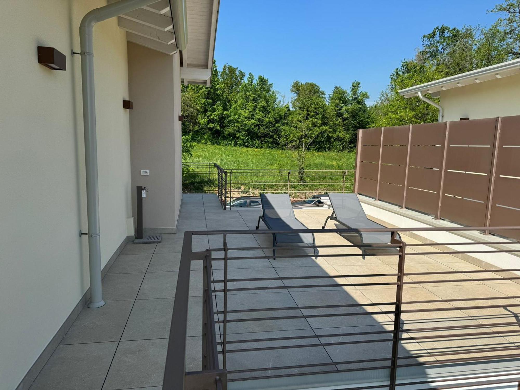 Luxury Villas Gardenia With Private Pool Padenghe sul Garda Bagian luar foto
