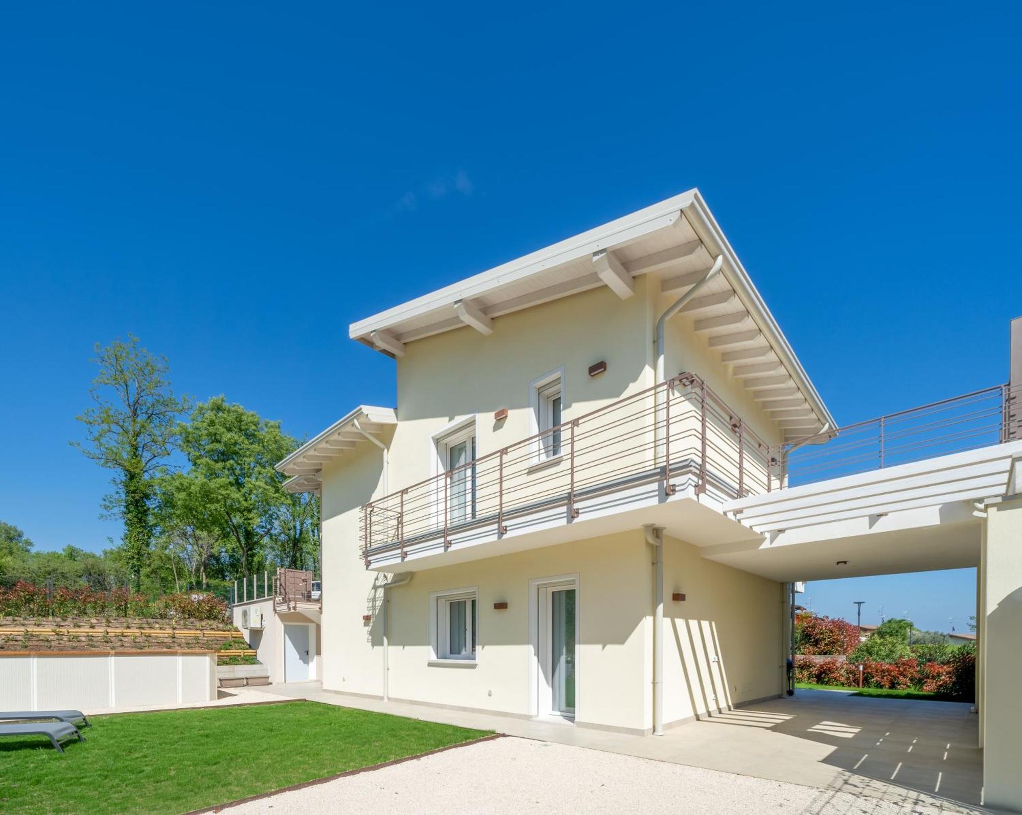 Luxury Villas Gardenia With Private Pool Padenghe sul Garda Bagian luar foto
